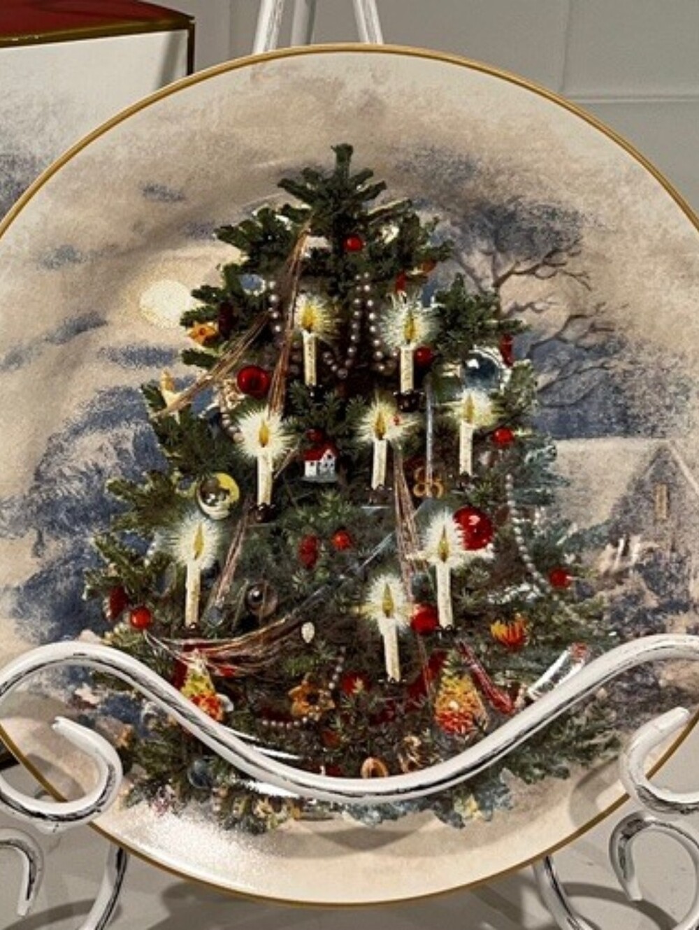 Pottery Barn Nostalgic Christmas Tree Salad Plates Set Of 4 In Box - Picture 2 of 9